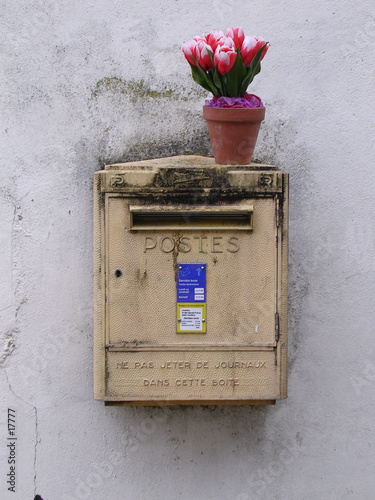 boîte aux lettres boîte aux lettres