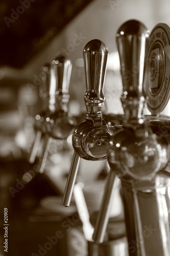 brasserie (sepia)