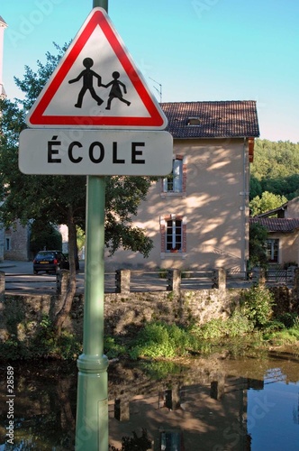 ecole ecole