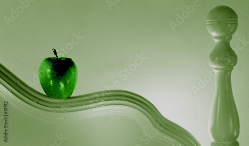 still life with green apple