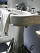 porcelain pedestal sink
