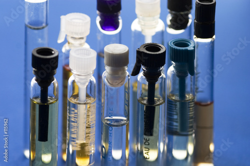 Foto: perfume samples perfume samples