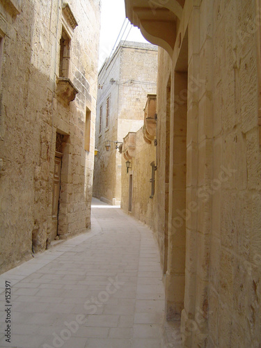 mdina...