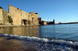 plage et chateau de collioure plage et chateau de collioure