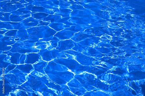 blue water in pool