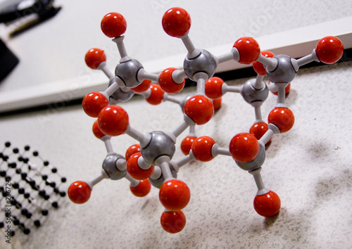 red 3d molecular structure