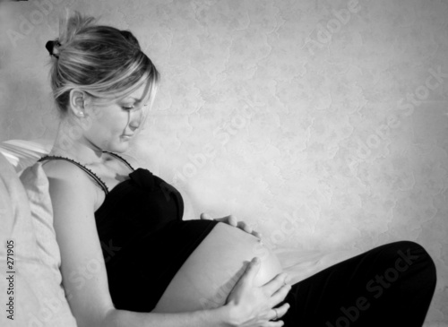 Femme on Femme Enceinte Pensive Sylvaine Thomas 271905 See Portfolio