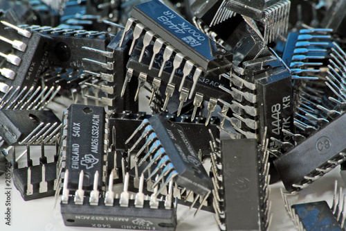 composants électroniques