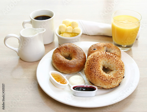 bagels, cream cheese, bread, breakfast, juice bagels and cream cheese