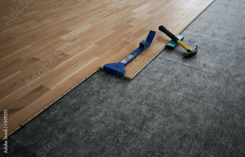 Foto: laminated wooden floor laminated wooden floor