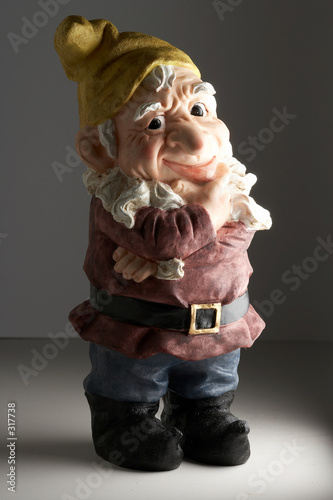 garden gnome - gartenzwerg garden gnome - gartenzwerg
