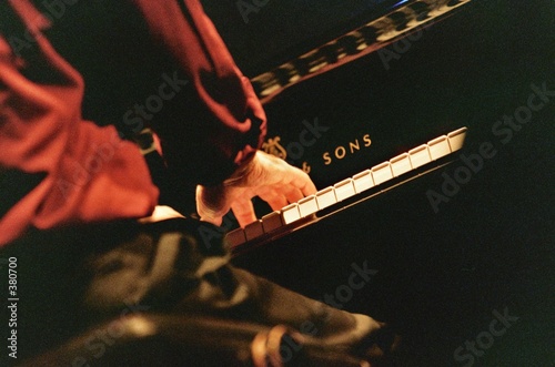 mains de pianiste