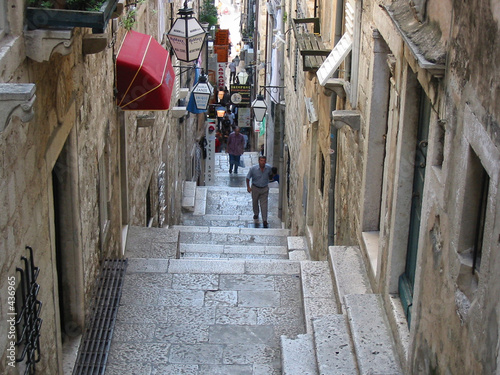 gasse in dubrovnik gasse in dubrovnik