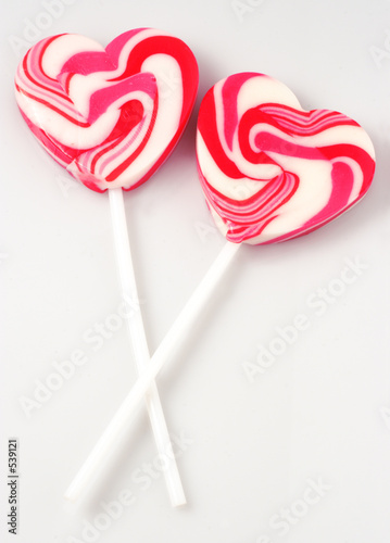 Photo: heart-shaped lollipops heart-shaped lollipops