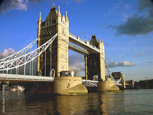london tower bridge by afternoon