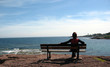 banc sur bord de mer