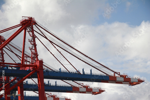 kran am landungssteg, hamburger hafen, deutschland