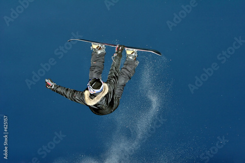Photo: extreme snowboarder extreme snowboarder
