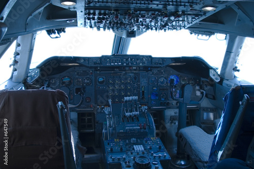 747 cockpit