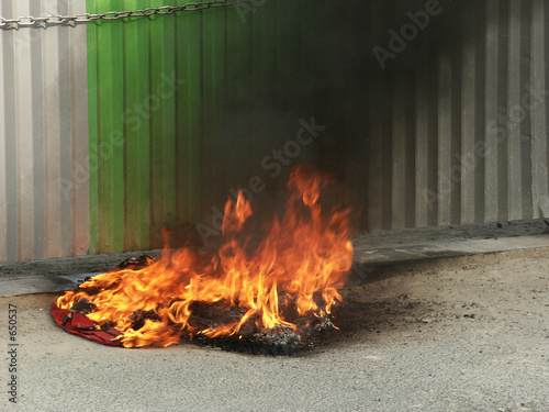 feu de sac d'un sans papier