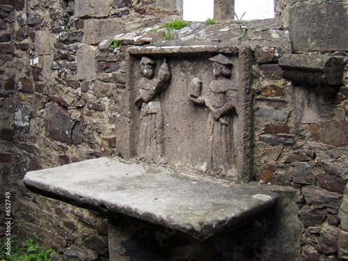 autel d'une ancienne chapelle