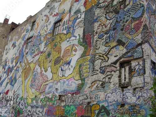 Foto: graffiti-fassade graffiti-fassade