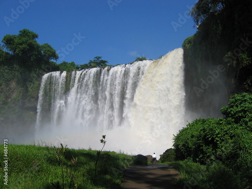 cascade cascade