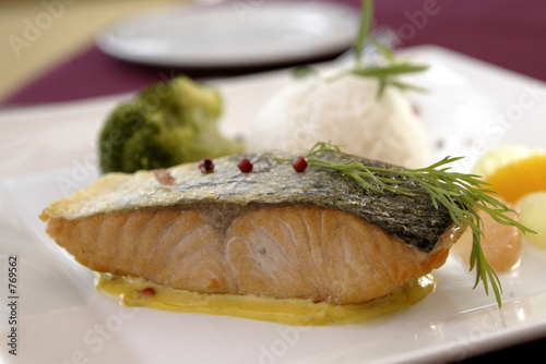 assiette de saumon