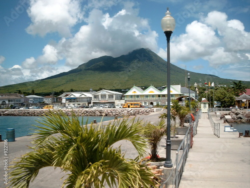 hafenansicht -charlestown-nevis