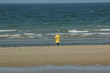 pecheur sur la plage
