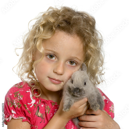 l'enfant et le lapin