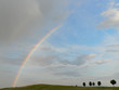 Foto: regenbogen über hügel regenbogen über hügel