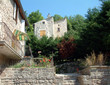 ardeche, vue typique de maisons