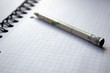 crayon de papier et cahier d'écolier crayon de papier et cahier d'écolier
