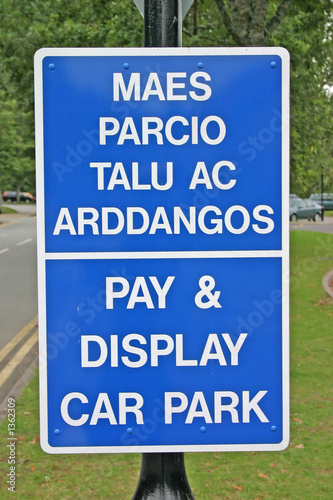 bilingual english welsh car park signage