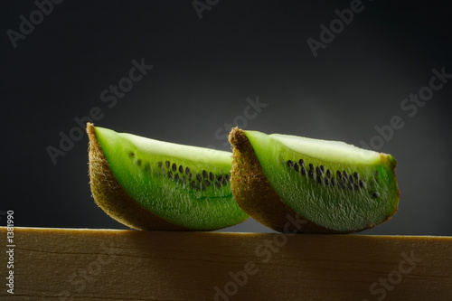 Photo: still life with kiwi fruit still life with kiwi fruit
