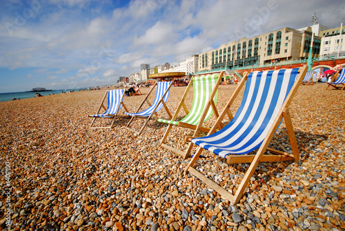 Photo: chaise longue et plage chaise longue et plage
