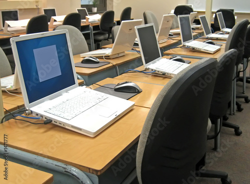 Photo: school computer lab 3 school computer lab 3