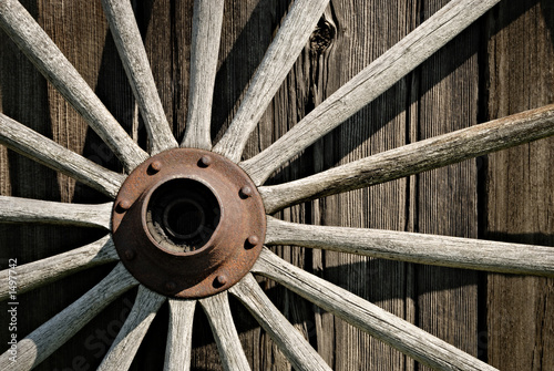 Photo: wooden wagon wheel wooden wagon wheel