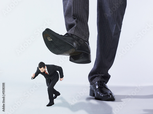 hommes d'affaires géant