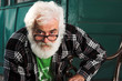 Foto: old man look - senior old man look - senior