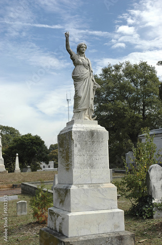 Photo: monument27 monument27