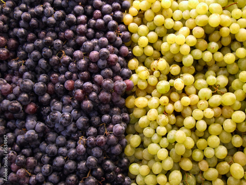 Photo: fruit shop - grapes fruit shop - grapes