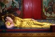 reclining buddha statue