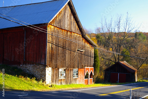 Photo: abandoned dairy farm abandoned dairy farm