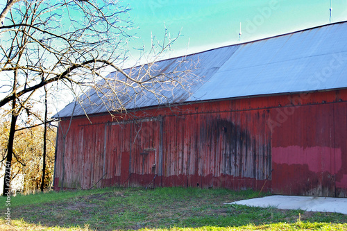 Photo: abandoned dairy farm abandoned dairy farm