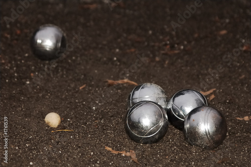 pétanque