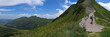 panoramique montagne marcheur