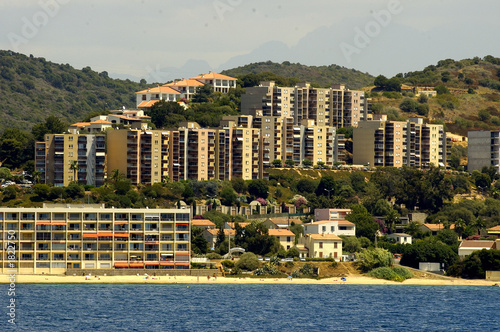 résidences de bord de mer (ajaccio,corse)