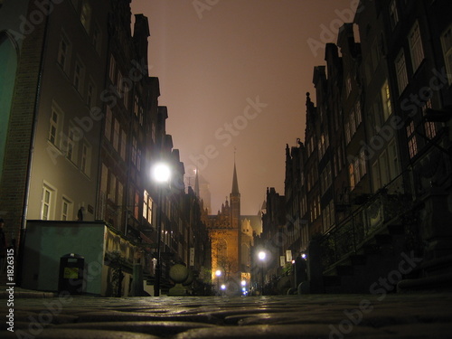 Photo: foggy night foggy night